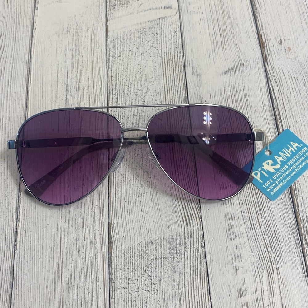 Purple Aviator 100% UVA / UVB Protection Sunglasses